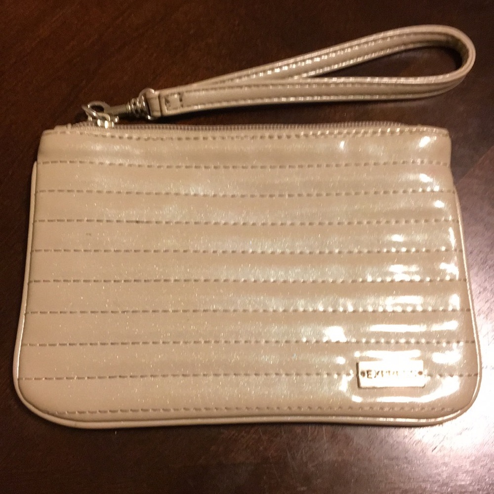 Express wristlet color glittery cream/tan